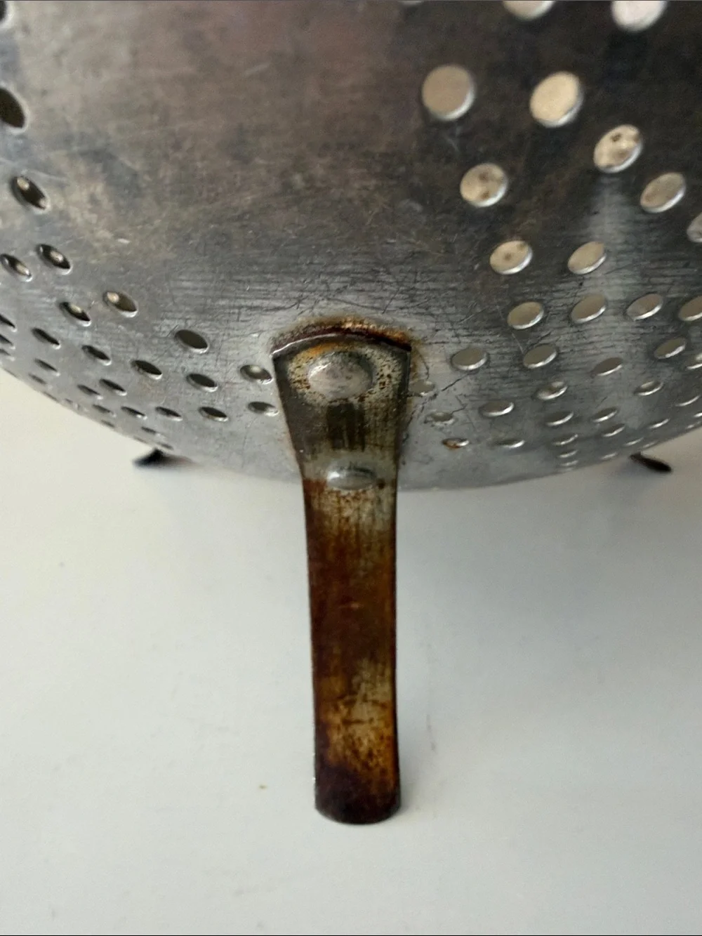 VTG 7 Star Aluminum Colander